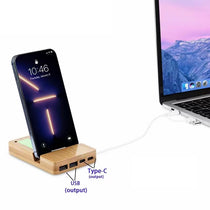 Bamboo USB HUB with phone stand